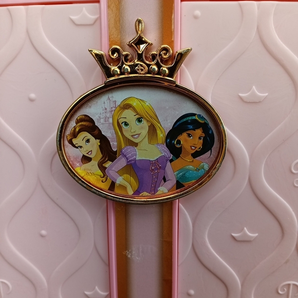 Disney Princess Pink Travel Child Suitcase Playset Suitcase Only EUC - Picture 2 of 13